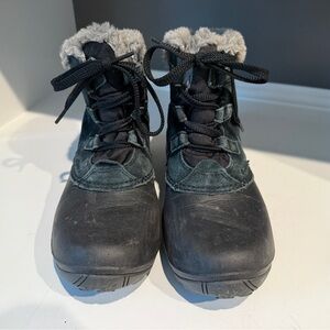 Columbia Ice Maiden Shorty Fur Lined Snow Boots